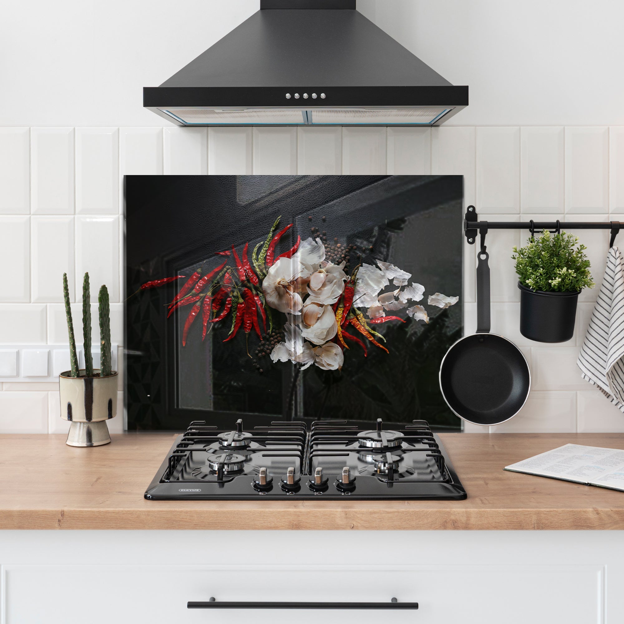 Chili & Garlic Tempered Glass Backsplash – Bold Spicy Kitchen Wall Panel