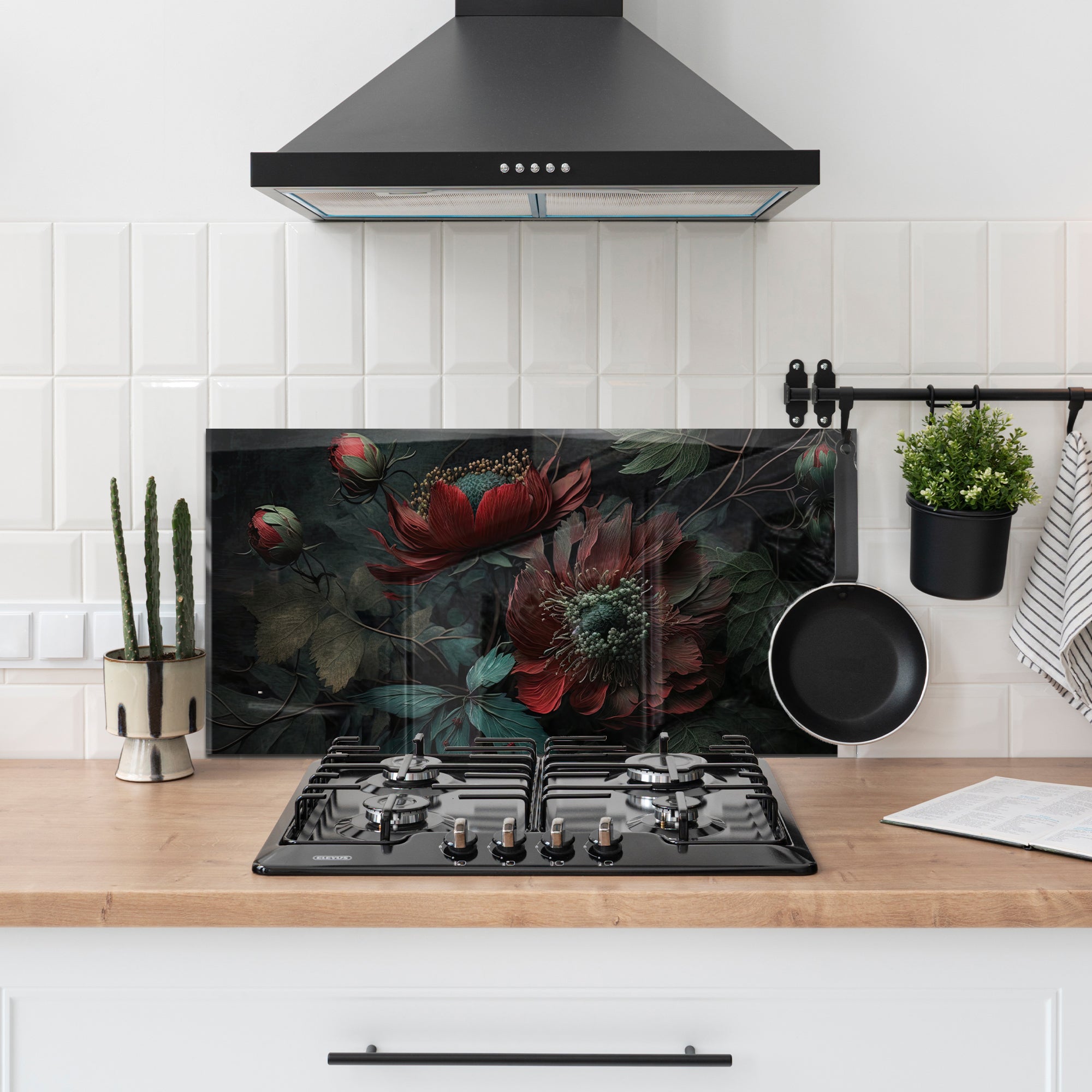 Dark Floral Elegance – Glass Kitchen Backsplash Panel